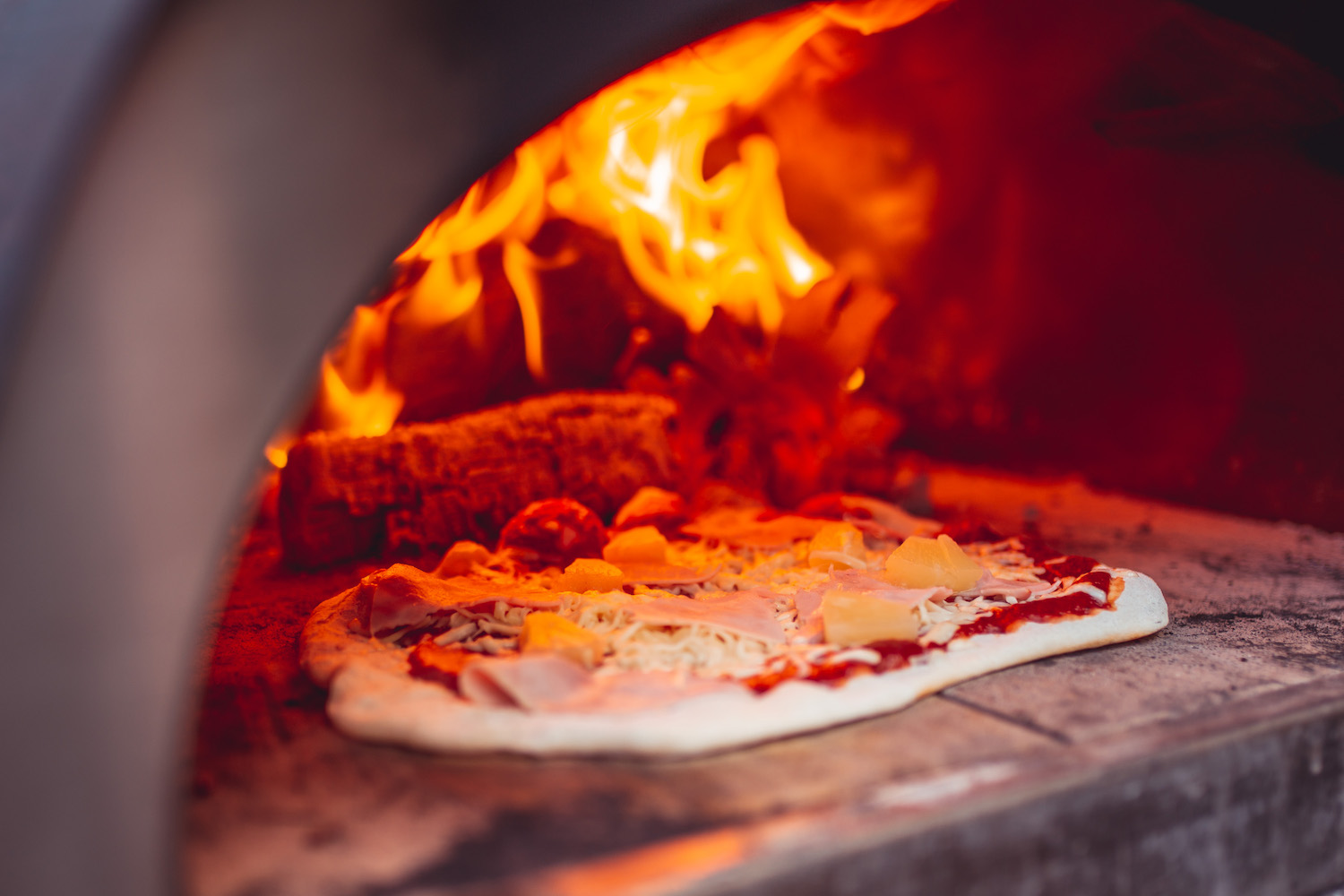 hot food, beverages & the embers shop
