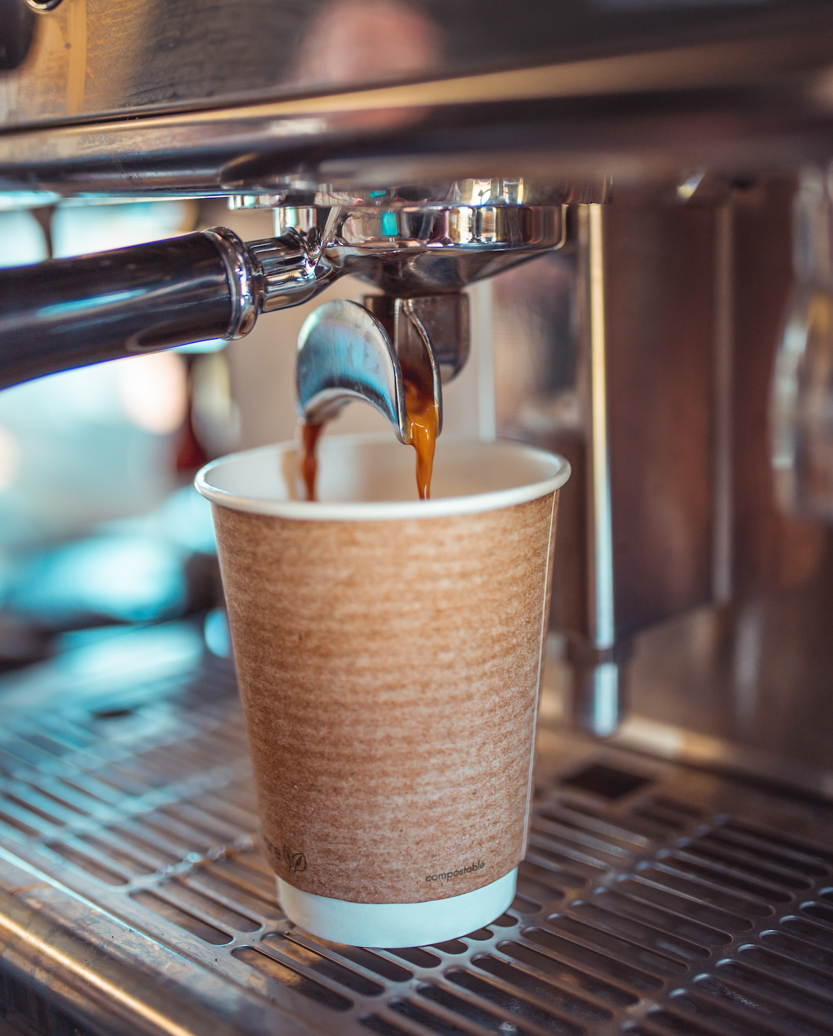 Draft beer, Wine, hot food and coffee at the embers shop