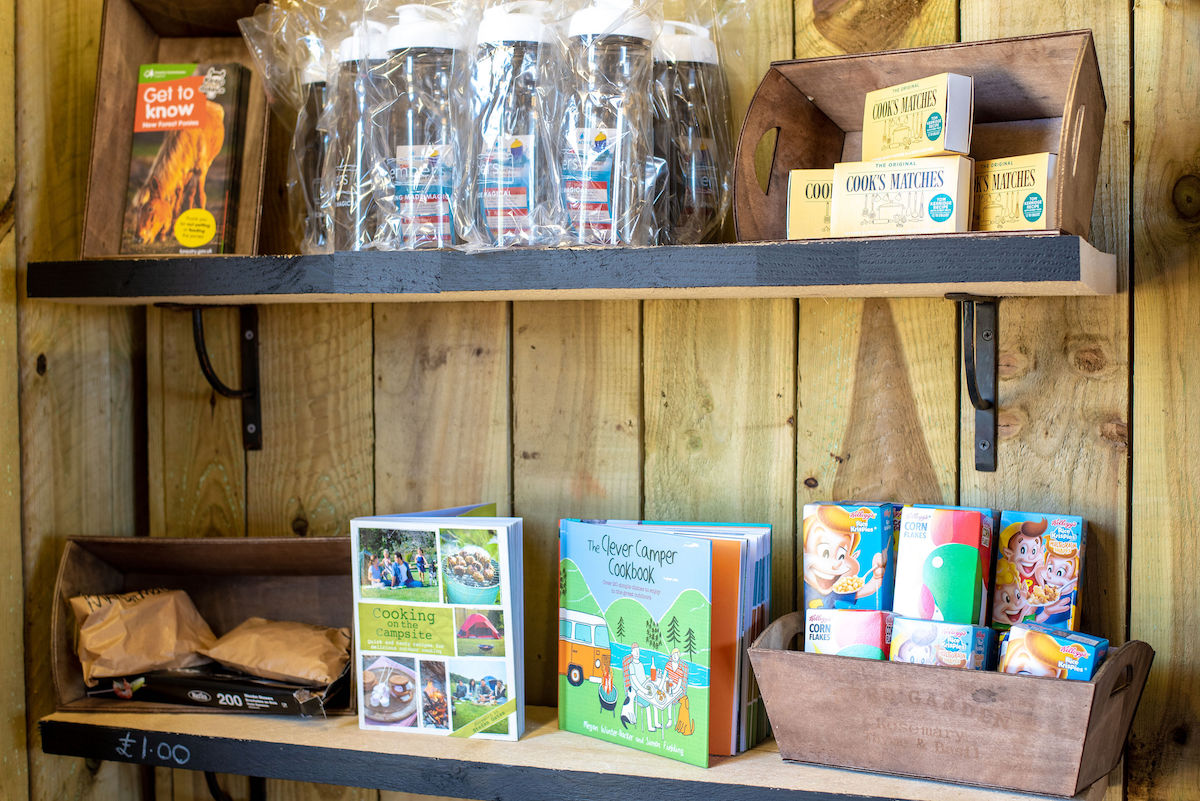hot food, beverages & the embers shop